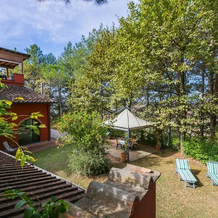 別荘 Casale Il Poggio By Interhome
