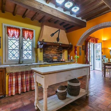 Casale Il Poggio By Interhome